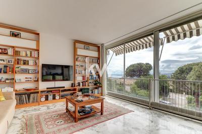 Appartement - 107 m² - 4 pièces