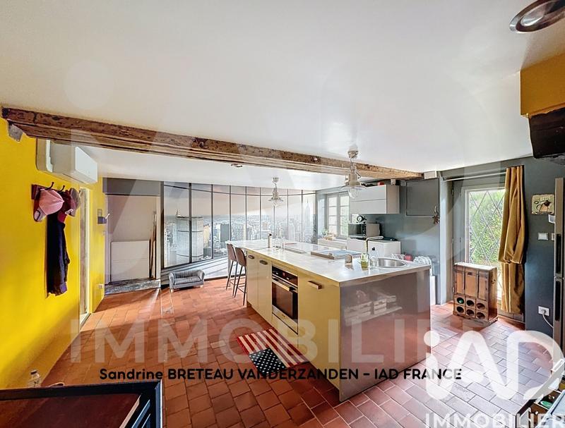 Maison - 140 m² - 5 pièces