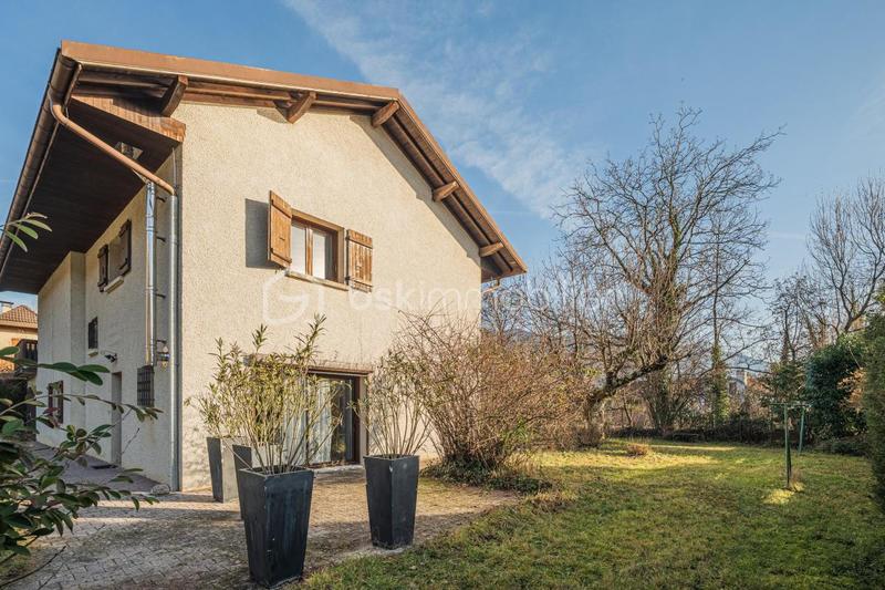 Maison - 155 m² - 7 pièces