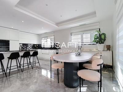 Maison - 125 m² - 4 pièces