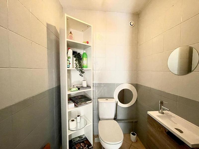 Maison - 222 m² - 6 pièces