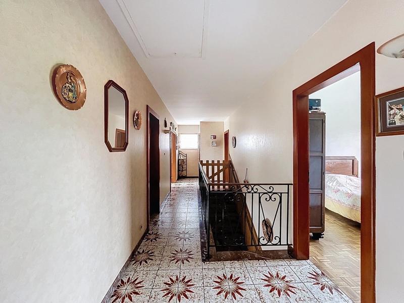 Maison - 163 m² - 5 pièces