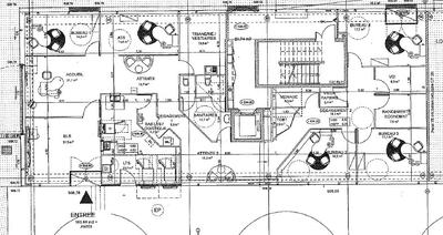 Local commercial - 267 m²