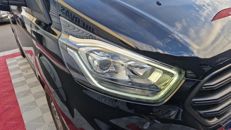 Ford Transit Custom Kombi 320 L2h1 2.0 Ecoblue 130 Mhev Trend Bus