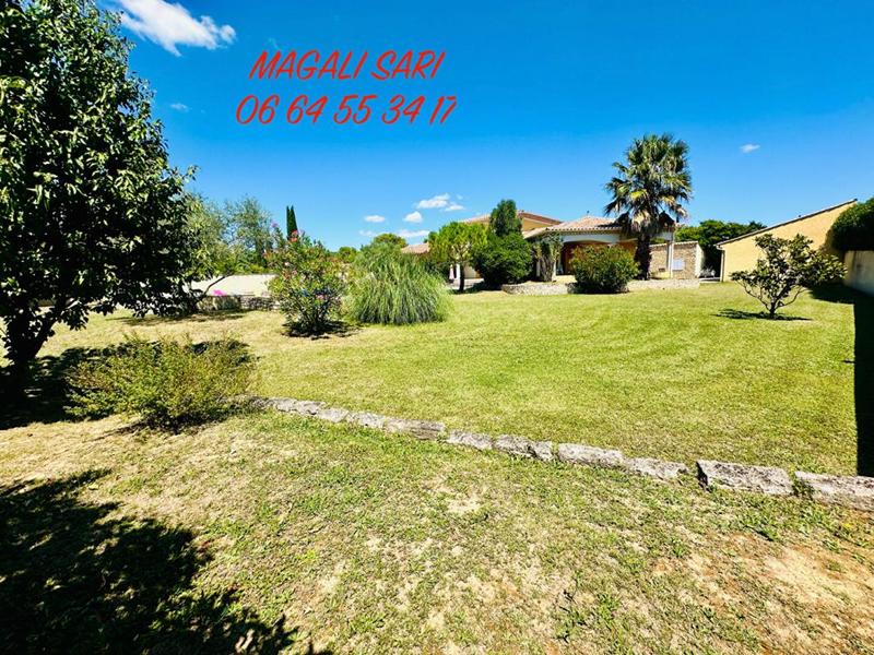 Villa - 245 m² - 7 pièces