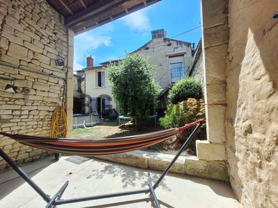 Maison ancienne - 195 m² - 6 pièces