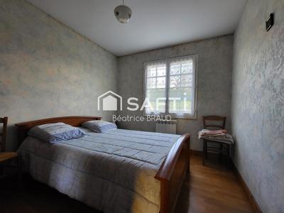 Maison - 90 m² - 5 pièces