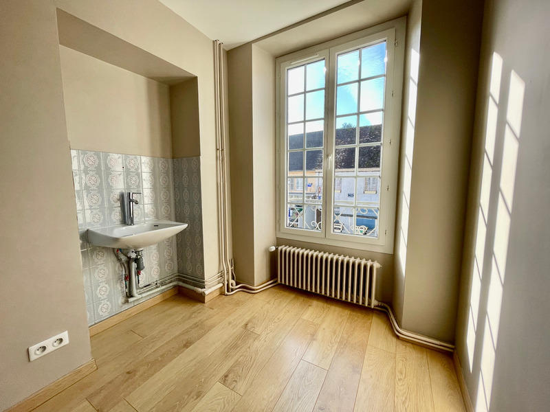Hôtel particulier - 452 m² - 19 pièces