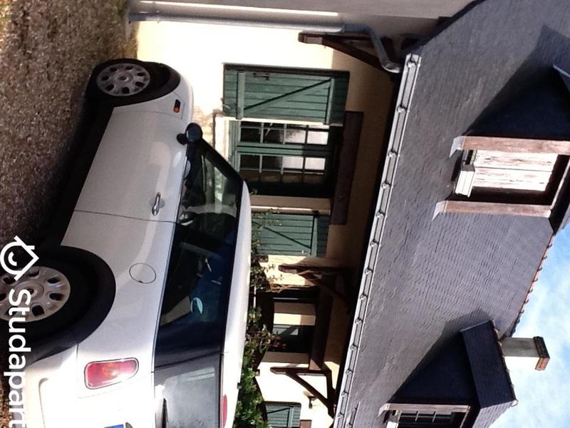 Chambre - 12 m² - 1 pièce