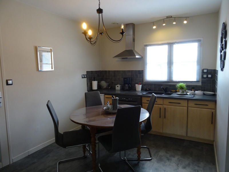 Maison - 167 m² - 8 pièces