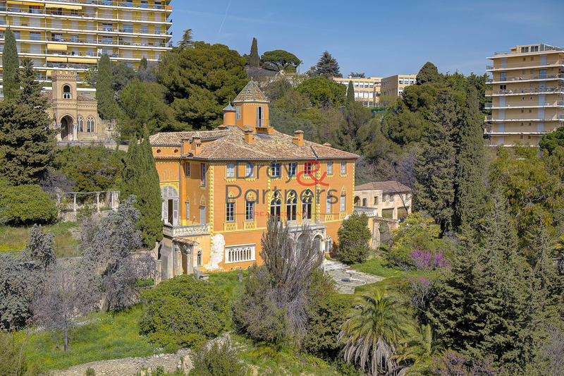 Appartement - 80 m² - 3 pièces