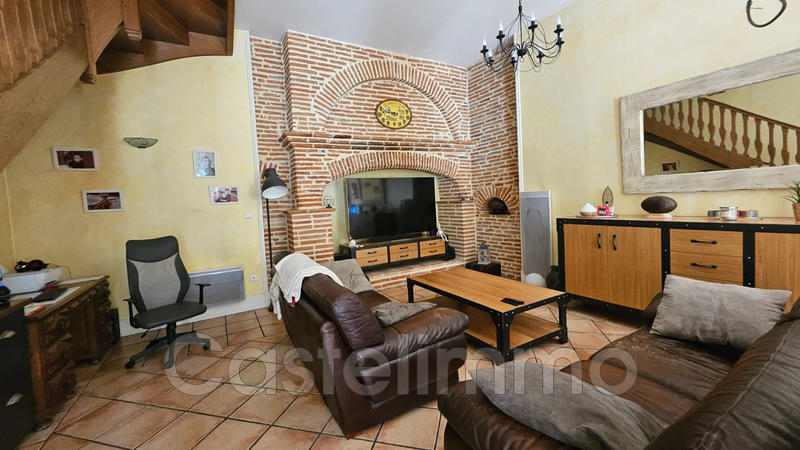 Maison - 415 m² - 10 pièces
