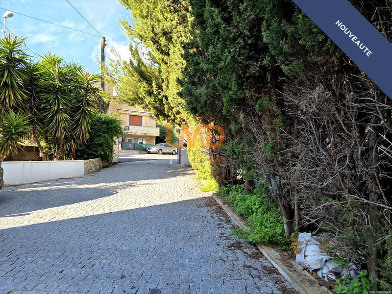 Appartement - 100 m² - 4 pièces