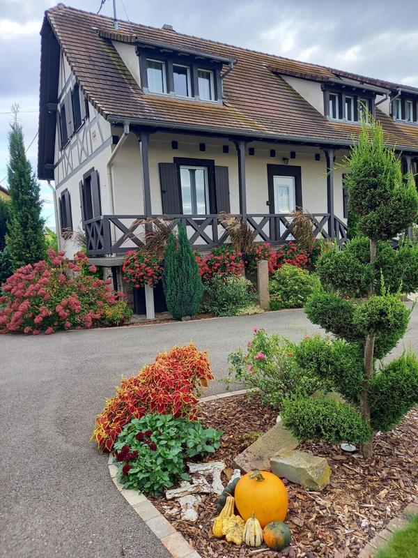 Corps de ferme - 320 m² - 14 pièces