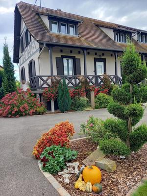 Corps de ferme - 320 m² - 14 pièces