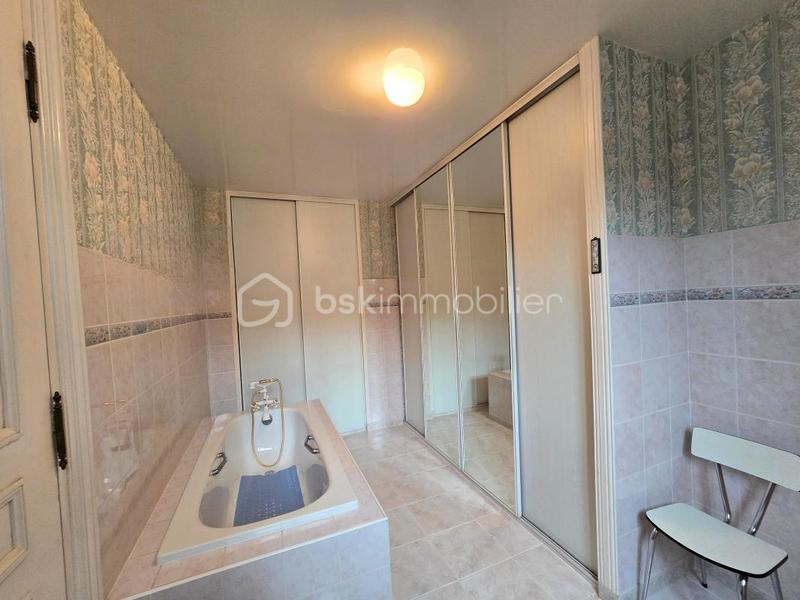 Maison de maîtres - 268 m² - 8 pièces