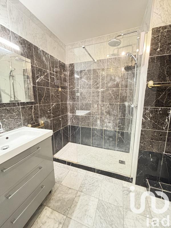 Appartement - 106 m² - 5 pièces