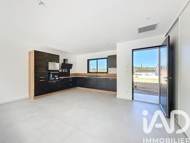 Maison - 102 m² - 5 pièces