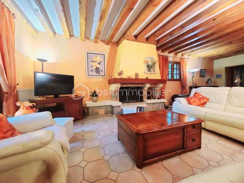 Maison - 306 m² - 8 pièces