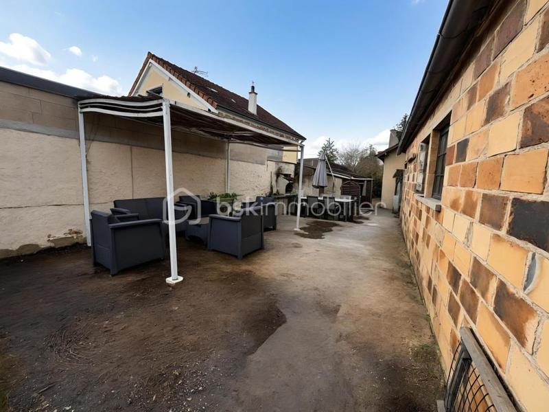 Maison - 80 m² - 4 pièces