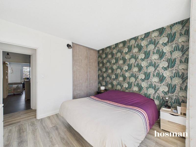 Appartement - 80 m² - 4 pièces