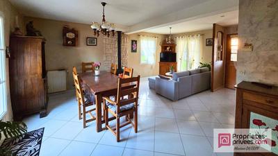 Maison - 95 m² - 4 pièces