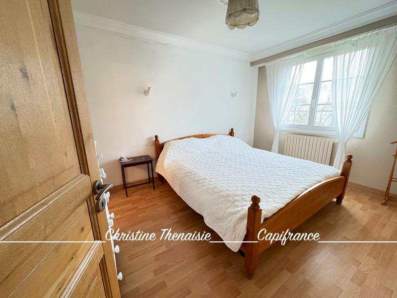 Maison - 164 m² - 8 pièces