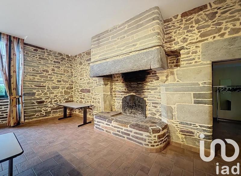 Maison - 340 m² - 15 pièces