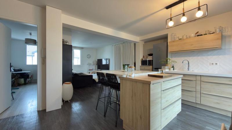 Appartement - 76 m² - 4 pièces