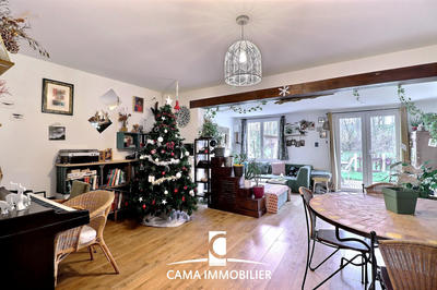 Maison - 107 m² - 5 pièces