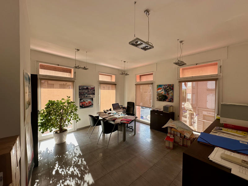 Local commercial - 100 m²