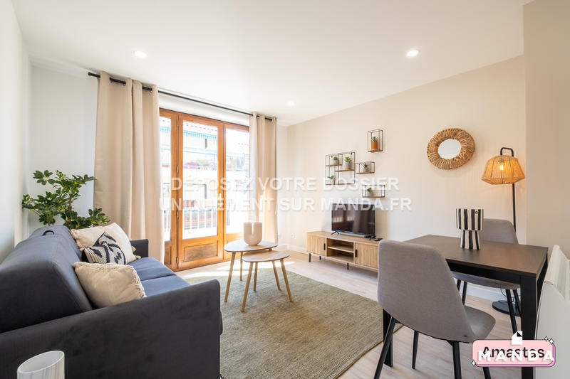 Studio - 30 m² - 1 pièce