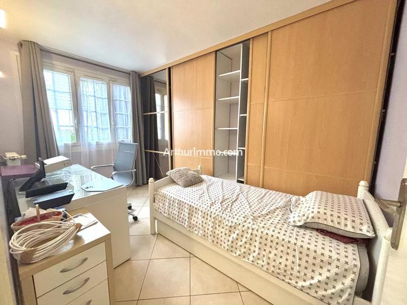 Maison - 102 m² - 4 pièces