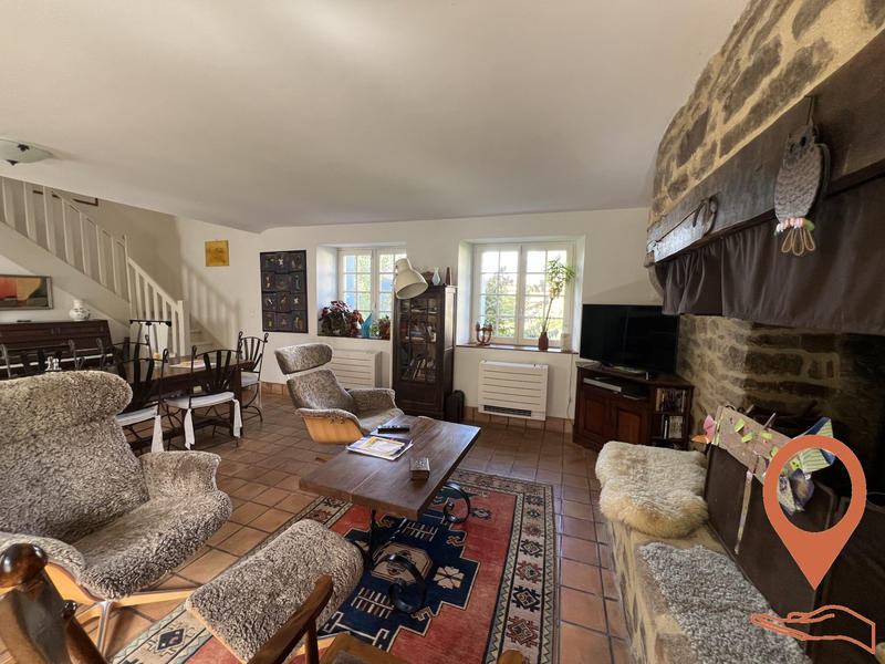 Maison ancienne - 212 m² - 5 pièces