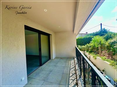 Appartement - 57 m² - 3 pièces