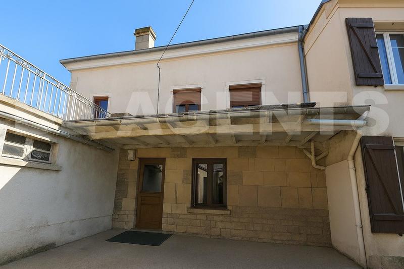 Maison - 190 m² - 7 pièces