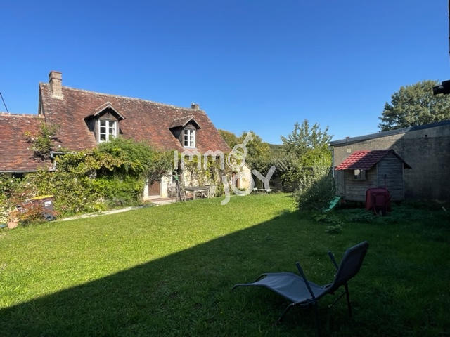 Maison de village - 105 m² - 5 pièces