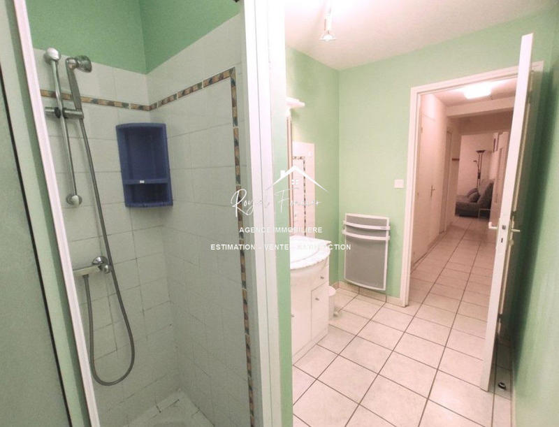 Maison ancienne - 560 m² - 30 pièces