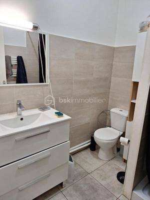 Immeuble - 150 m² - 6 pièces