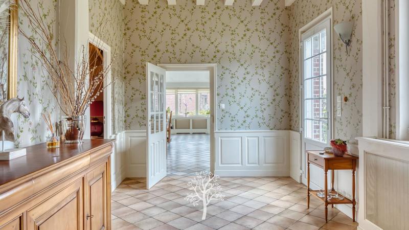 Propriété - 390 m² - 7 pièces