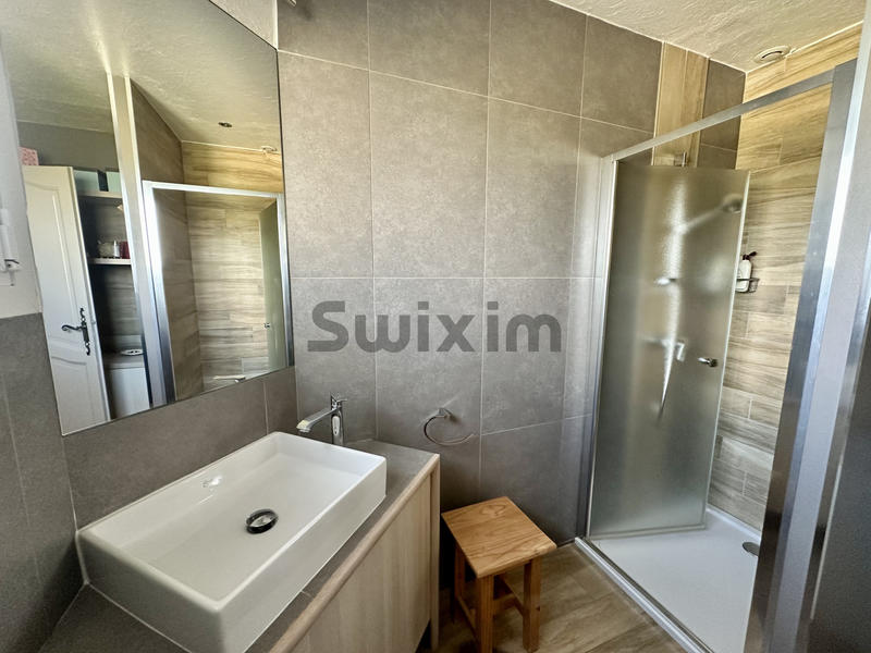 Villa - 140 m² - 6 pièces