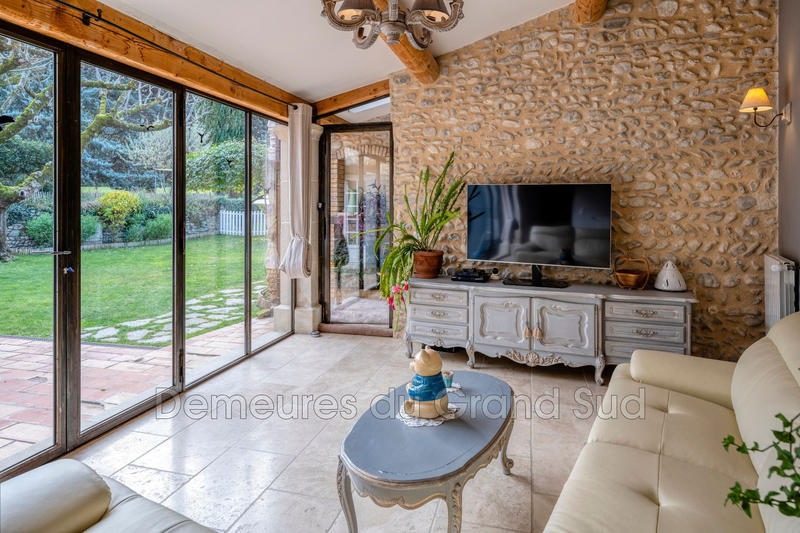 Bastide - 370 m² - 11 pièces