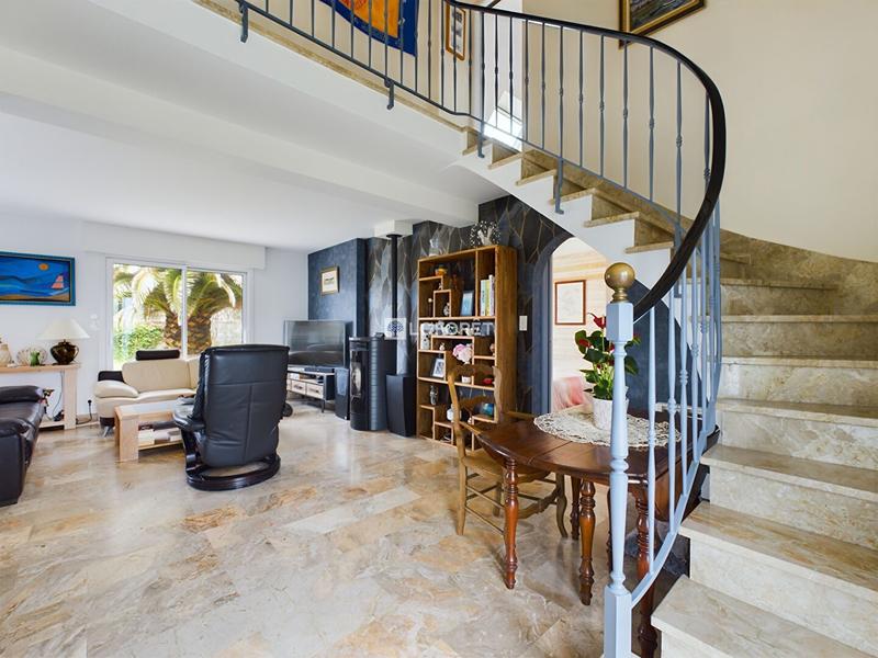 Maison - 130 m² - 5 pièces