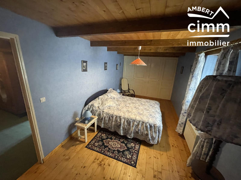 Maison - 140 m² - 6 pièces