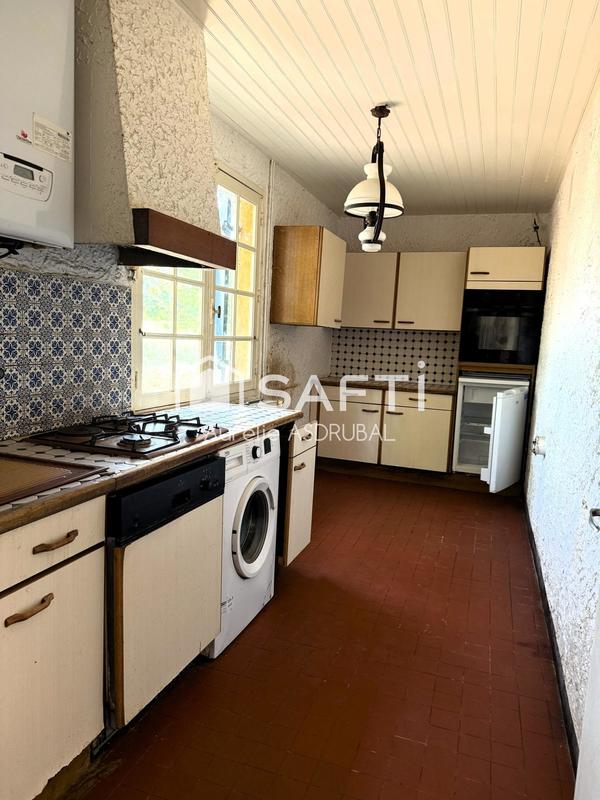 Maison - 102 m² - 4 pièces