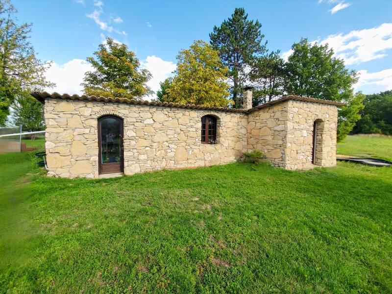 Propriété - 231 m² - 6 pièces