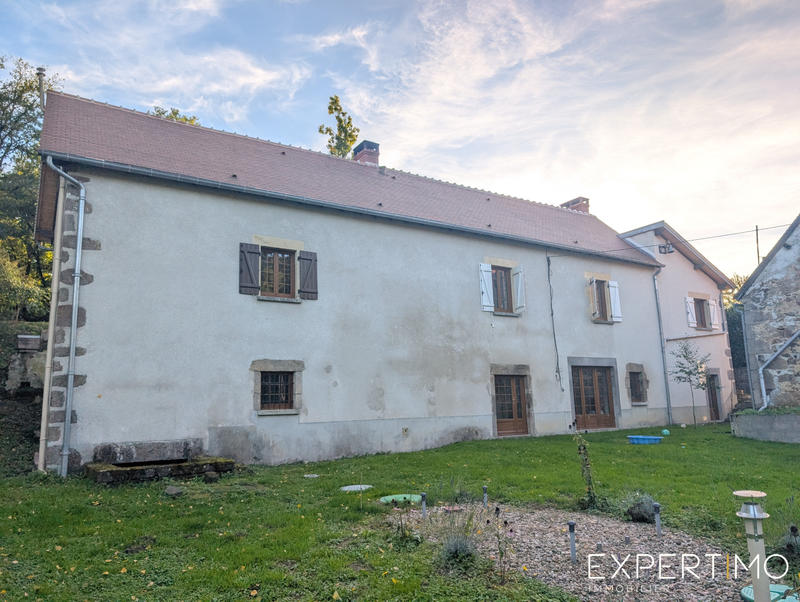 Maison - 338 m² - 8 pièces