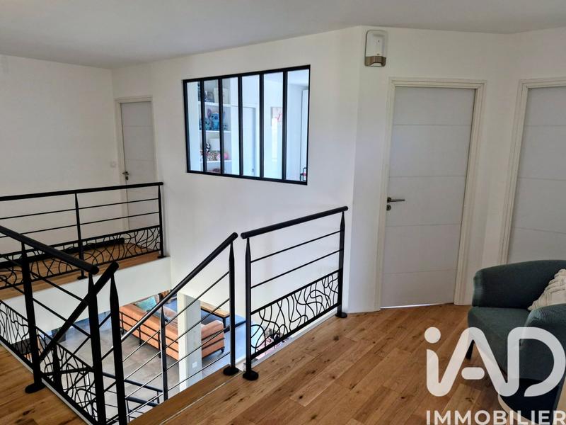 Maison de maîtres - 375 m² - 12 pièces