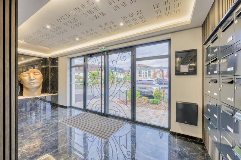 Appartement - 86 m² - 4 pièces