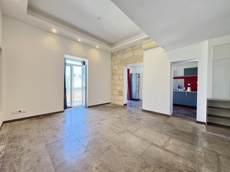 Appartement - 75 m² - 3 pièces